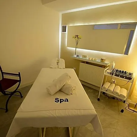 Herakles Thermal Hotel